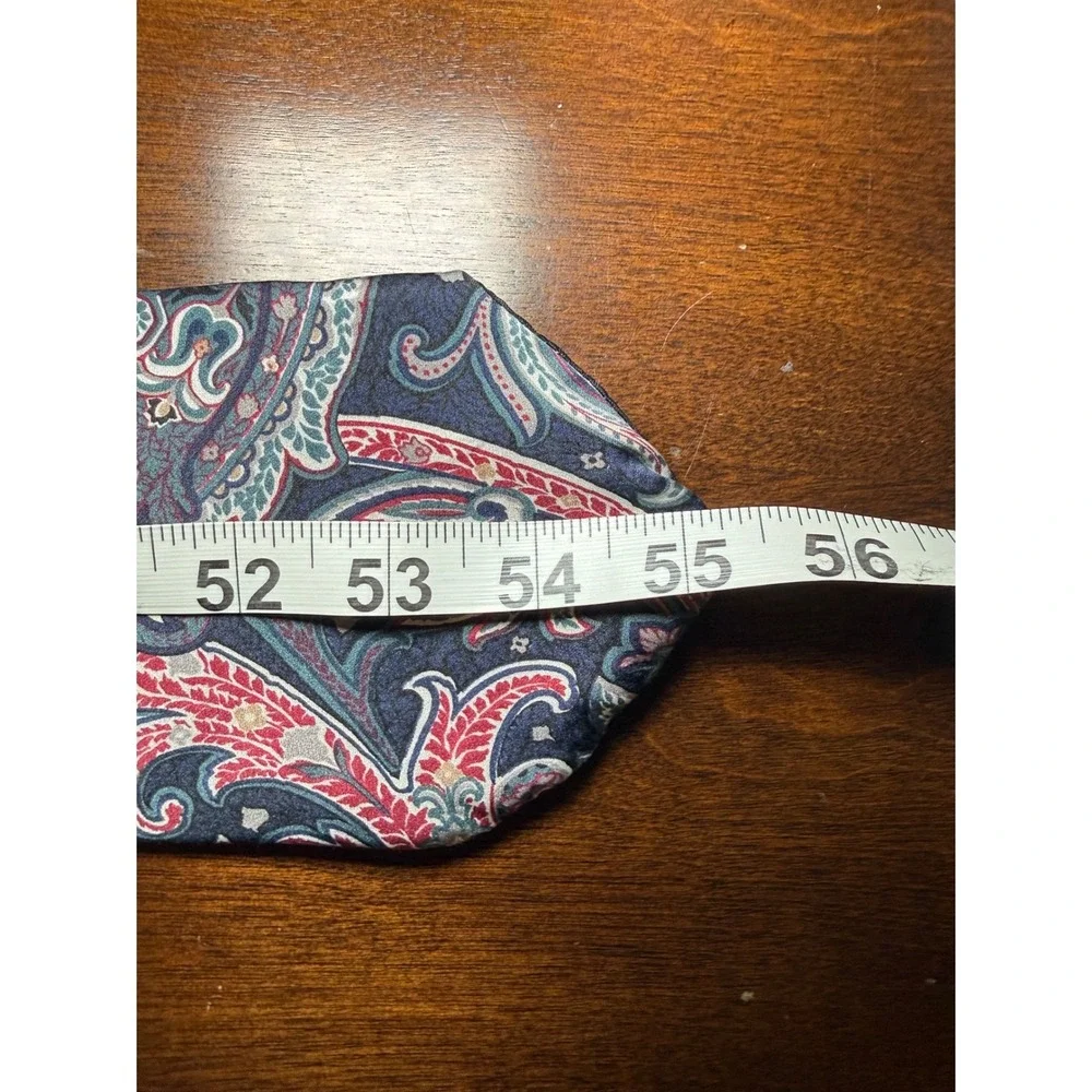 Oscar de la Renta Couture Collection Paisley Silk Tie Navy Blue Red Mens OS